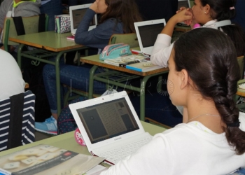 12 1 1 CCOO apunta que todos los niños deben estar escolarizados “pero en condiciones”