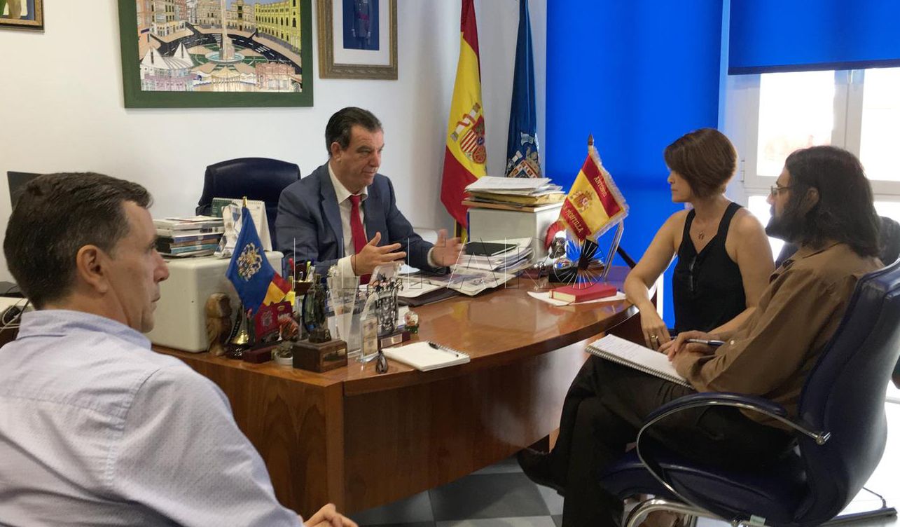 Miranda quiere aumentar la partida para el mantenimiento de los colegios