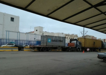 En vilo por el futuro de la aduana