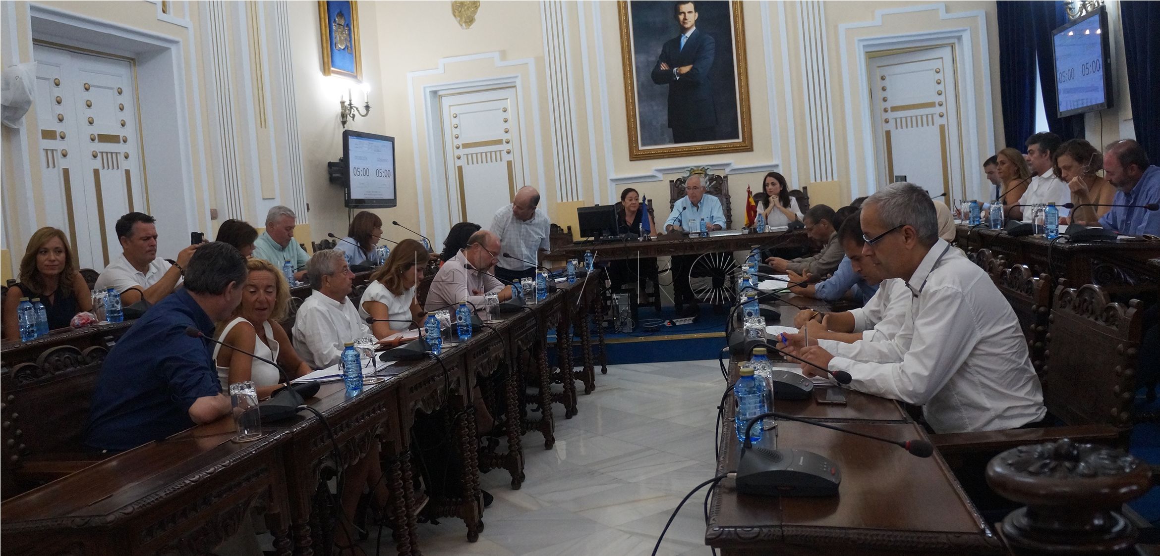 Aprobados en pleno casi 13 millones para obras, pero con la abstención de la oposición