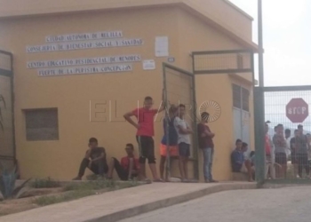 8 1 3 Ventura dice que sigue aumentando la llegada de menores: apunta que entran unos 15 al día