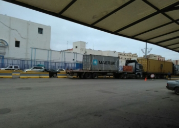 Camión 2 Imbroda muestra su decepción por que Borrell no anunciara la apertura de la aduana comercial