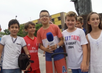 asi han acogido la vuelta al cole los ninos y los padres melillenses Niños y padres acogen la ‘vuelta al cole’ con ganas e ilusión