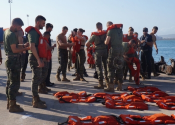 cadetesweb Cadetes de la Academia Militar de Zaragoza, de prácticas en Melilla