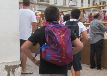 coleweb UGT denuncia que no se han adjudicado todas las vacantes a docentes interinos