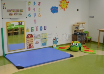 guarderíaweb Una técnico de Infantil de la guardería Josefa Calles, apartada del servicio por zarandear a un bebé