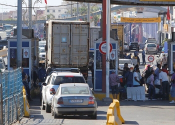 14 1 2 Imbroda: “El Gobierno debe imponerse a Marruecos en los derechos históricos”
