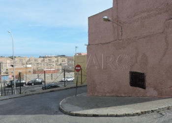 17 1 2 Lo acusan de robar en una casa a la que accedió rompiendo una ventana: le reclaman 4 años