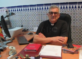 2 2 9 “Los melillenses no tienen tanto complejo de manifestar su fe como en otros lugares”