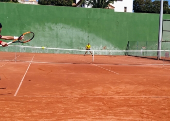 32D 2 Hoy, semis individuales y final de dobles