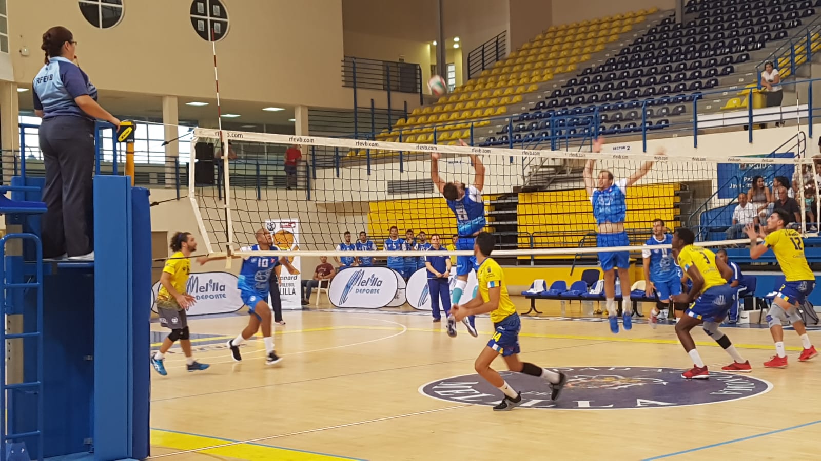 El CV Melilla inicia con buen pie su competición