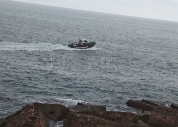 8 1 3 Rescatados 22 marroquíes en una embarcación que corría el riesgo de hundirse cerca de Melilla
