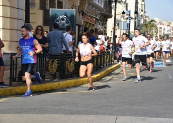 Los deportistas melillenses inundaron las calles de nuestra ciudad.