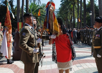 MG 9399 Más de 425 civiles en Melilla juran lealtad a la bandera, que cumple 175 años