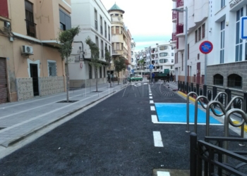 querol 2 Abierta al tráfico la calle Querol con aceras más anchas y mejor pavimento