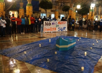 11 1 6 La frontera de Melilla, de luto: cien personas se unen en silencio para pedir vías seguras