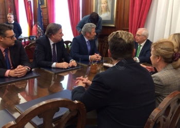 12 1 1 La nueva directiva de la CEME recibe el “apoyo” del presidente de Melilla
