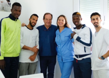 12 1 La clínica dental solidaria del CETI de Melilla ha atendido este año a 2.000 personas