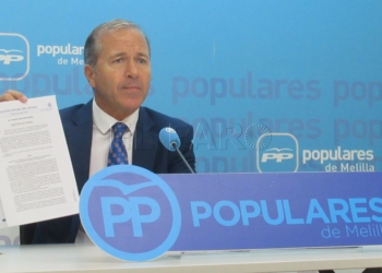 “La puesta en marcha de la equiparación salarial va con cinco meses de retraso”