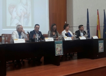 191 141118 Ingesa suministrará medidores de glucosa de forma gratuita a niños