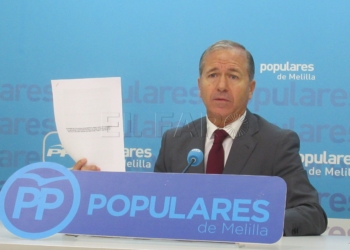 2 1 12 Marín denuncia que el puerto no aparece en los PGE del PSOE para el próximo año