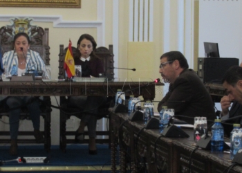 2 2 13 Imbroda asegura que Melilla “no puede ser una fábrica de españoles injustificadamente”