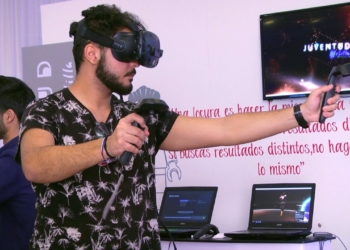 212590 Los jóvenes melillenses se adentran en la realidad virtual