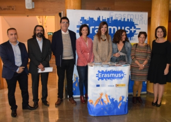 DSC 0131 La Dirección Provincial presenta los programas educativos a nivel europeo