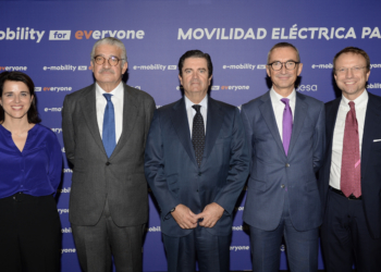 Endesa apuesta por el vehículo eléctrico instalando más de 100.000 puntos de recarga en los próximos cinco años
