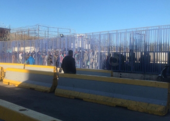 10 1 5 Cierres en los tres pasos fronterizos por aglomeraciones de personas