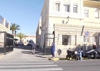 10 1 6 La Policía Local detiene en el hospital a dos madres de dos bebés enfermos y les retiran la tutela