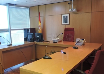 2 8 Recuerda que le apuñalaron, pero no se acuerda de quién lo hizo