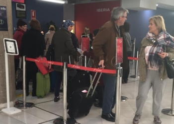 3 1 Imbroda va a plantear la problemática del transporte aéreo en su encuentro con Sánchez