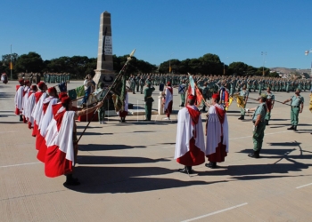 REDU Regulares y legionarios de Melilla honran a su patrona, la Virgen de la Inmaculada