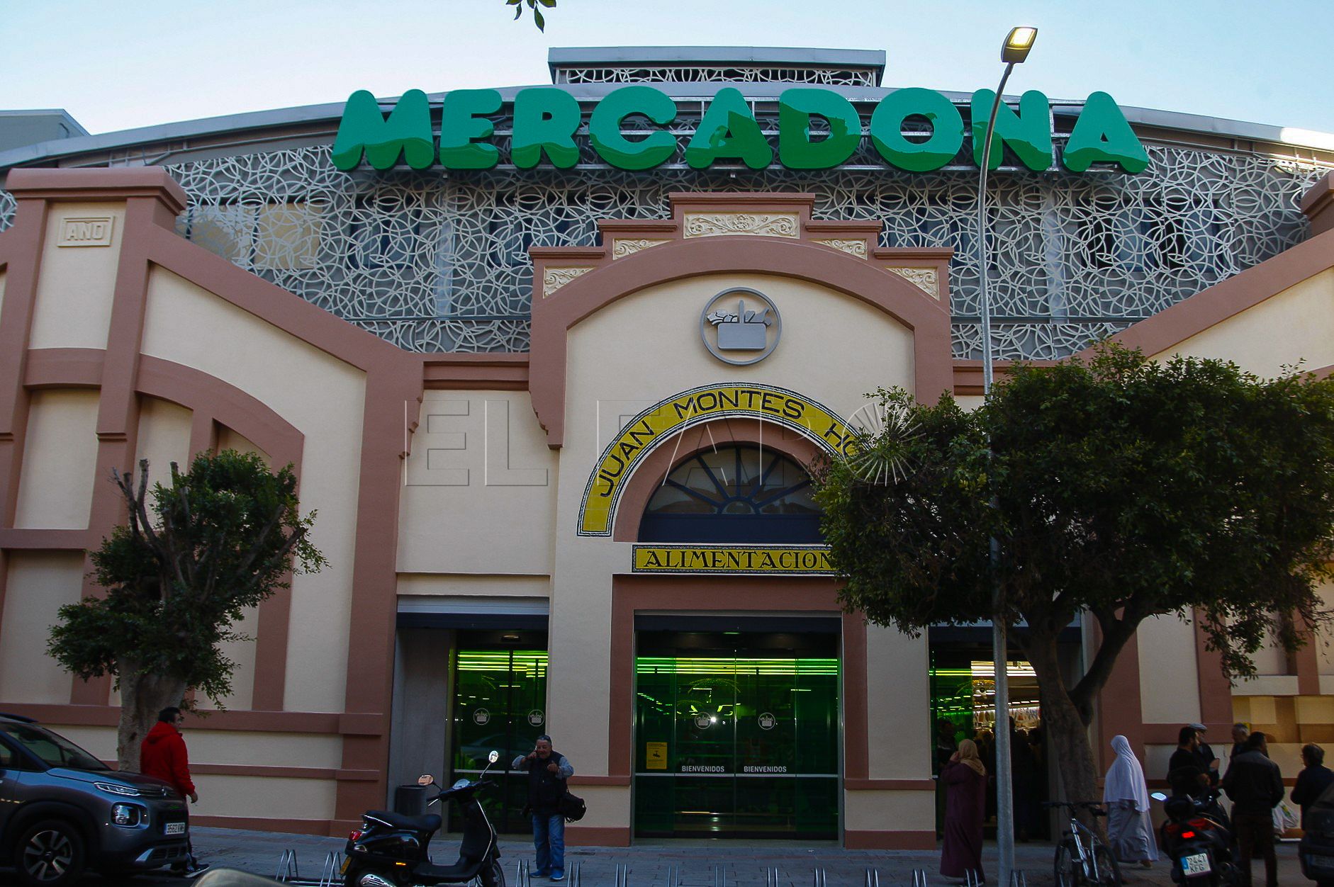Mercadona abre hoy su primer supermercado en Melilla