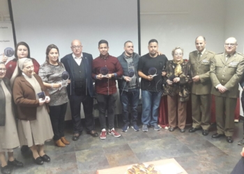 photo5778263956123660741 Cruz Roja celebra un acto de reconocimiento a los voluntarios de la institución