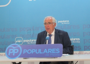1 6 Imbroda: “Garbín ha renunciado a sus cargos en el partido, pero no a su acta de diputada”