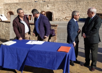 13 1 3 Comienza la consolidación de los lienzos de la Muralla de San Fernando