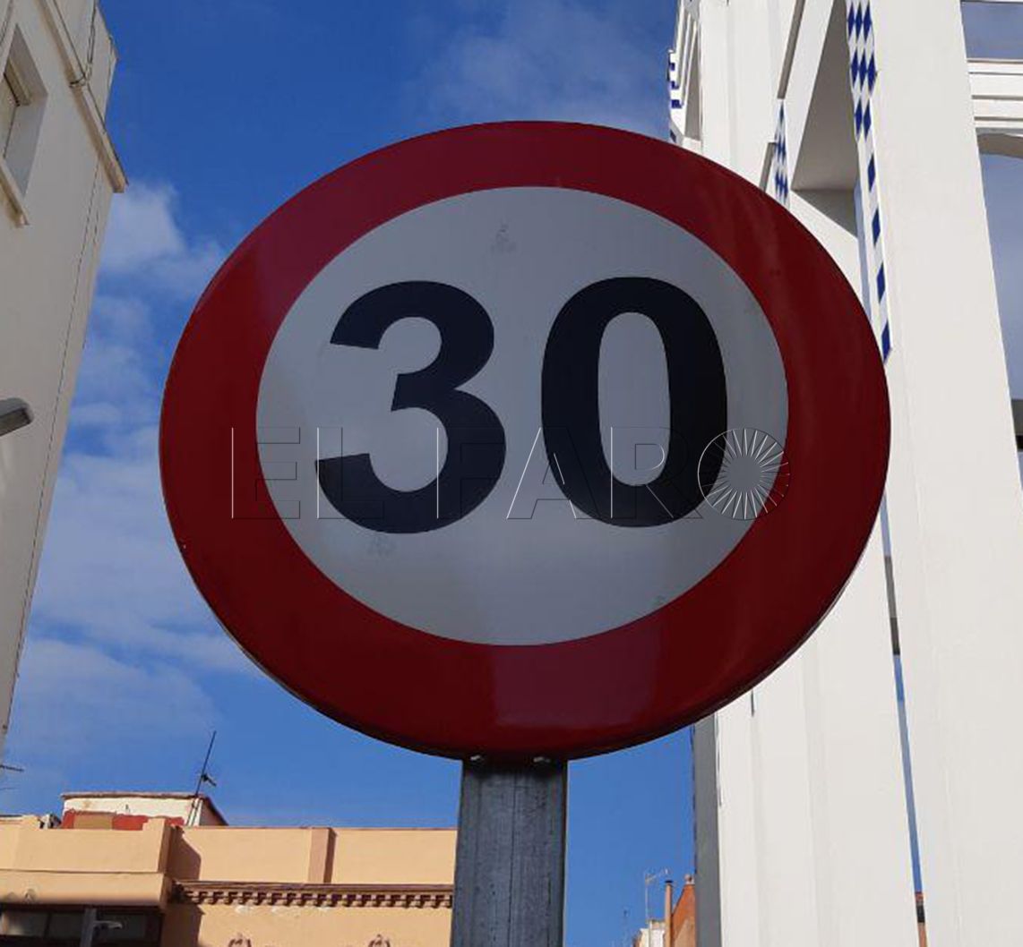 La Mesa por la Movilidad reclama la peatonalización de la Avenida