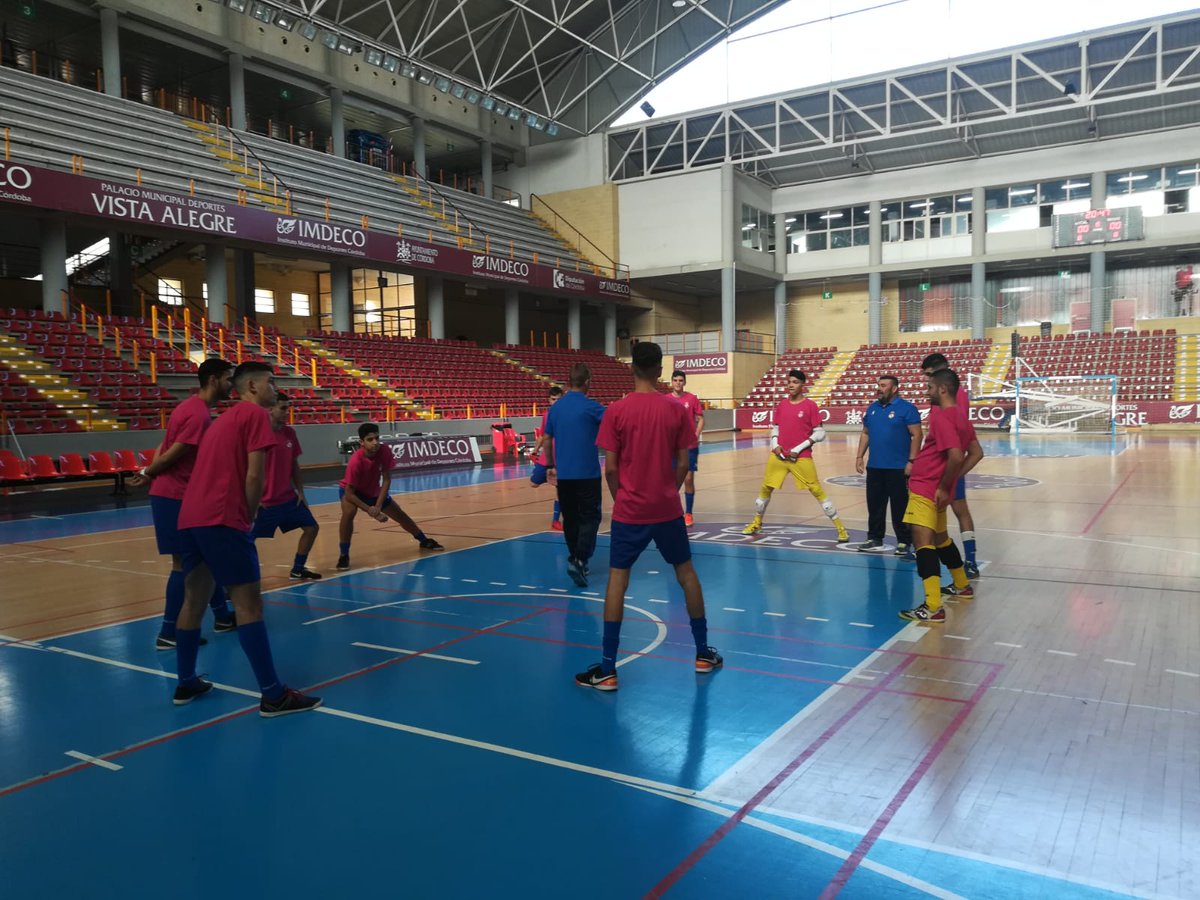 Los de Juanjo Garcés van al asalto de la cancha del líder