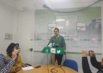 Bussian CpM: “Que Díaz firme que no accederá a la Administración por la puerta de atrás”