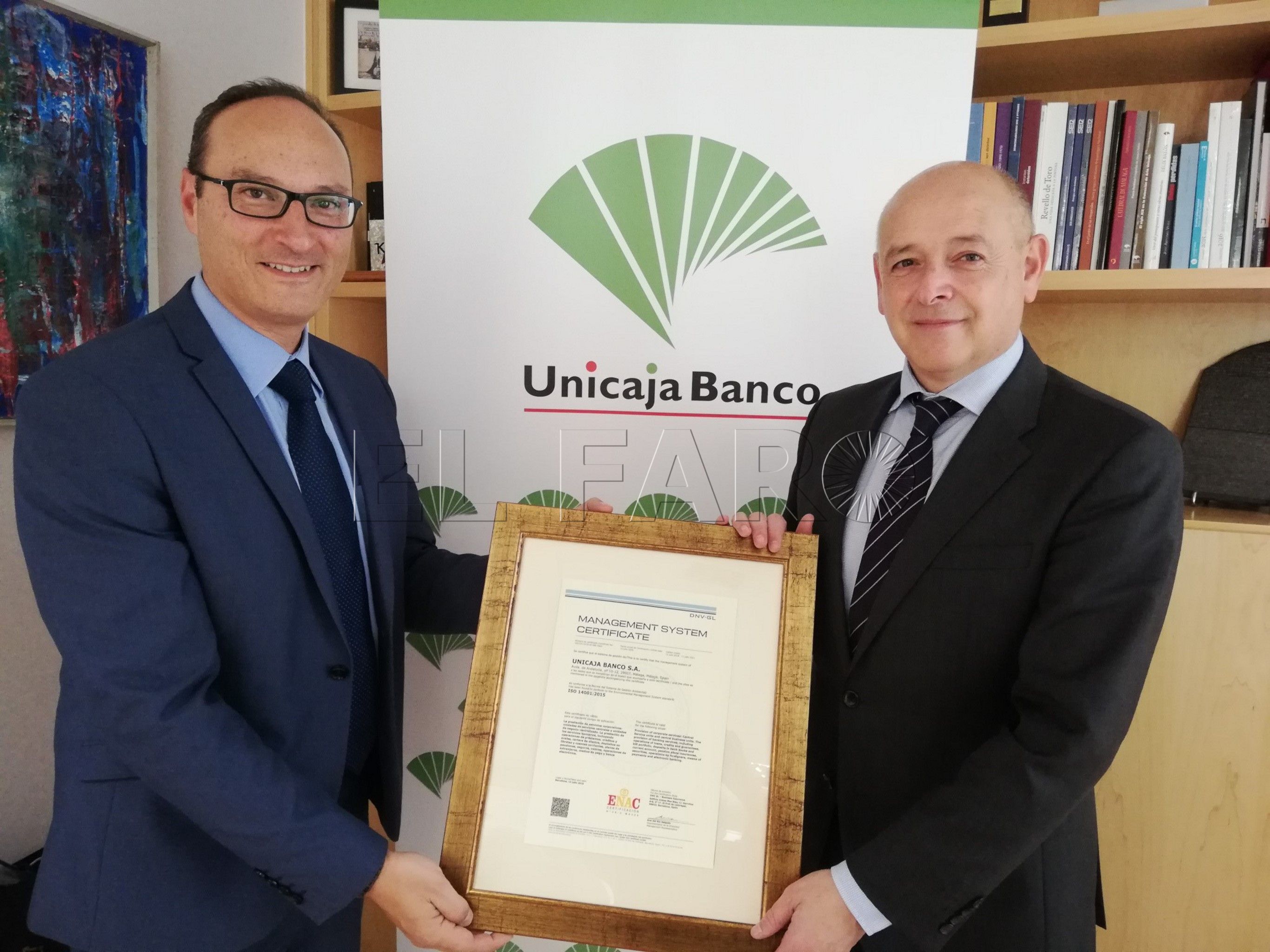 Unicaja Banco continúa con su apuesta por el desarrollo sostenible y adapta su certificado de gestión ambiental a la nueva norma ISO 14001