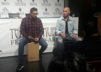 photo5936299459623366285 Los percusionistas de la compañía de Sara Baras enseñan sus mejores trucos