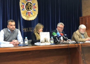 244 140219 La UNED presenta el número 43 de la revista Aldaba y el libro ‘Claudio Verdugo’
