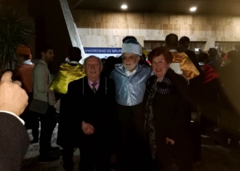 Con Alvaro y esposa en su investidura Álvaro Cordón, investido Doctor en Filología por la Universidad de Málaga
