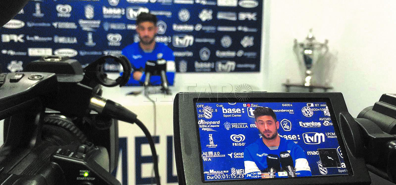 “Hemos pedido a la RFEF tiempo para poder fichar a un jugador”