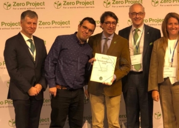 Recogiendo ZeroProject 2019 Plena Inclusión España recibe un premio por la campaña #Mivotocuenta