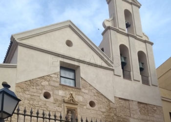 1 3 Las criptas de la iglesia de El Pueblo saldrán a la luz y se creará un jardín en el salón de actos