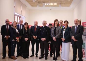 10 f1 03 03 2019 Imbroda aplaude el trabajo de Cáritas Diocesana en Melilla