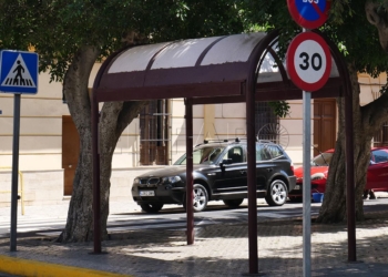 11 1 3 El PSOE denuncia la dejadez y desidia del Gobierno local en materia de transporte público